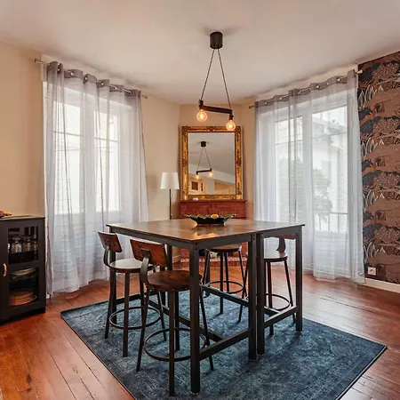 Bel Moderne A 2 Pas De La Et Rue Pietonne, Centre-ville, Calme, Wifi Inclus - Fr-1-4-692 아파트